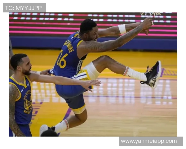 勇士黑八逆袭小牛的传奇之路与背后的故事揭秘 勇士黑八逆袭小牛的传奇之路与背后的故事揭秘